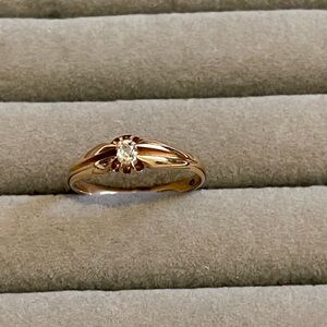 Classic Antique Old Cut Diamond Solitaire approximately .17–.20 Crt. ring size 9